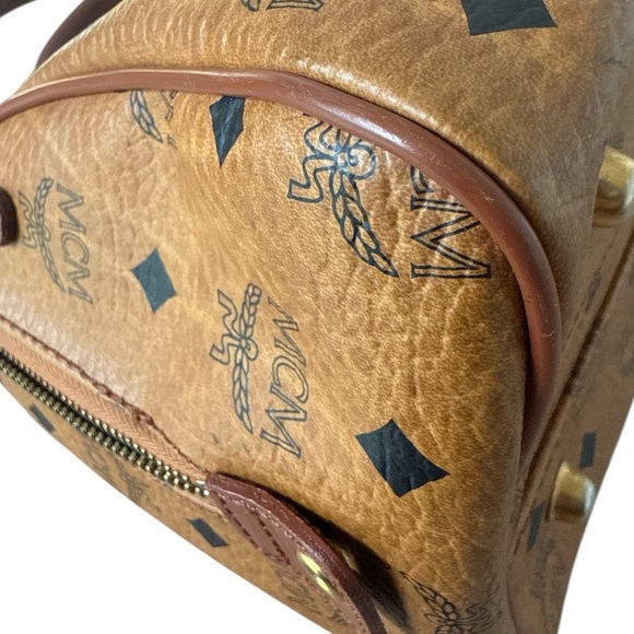 MCM MONGR. VISETOS BOSTON SPEEDY
SATCHEL BAG - Picture 9 of 13